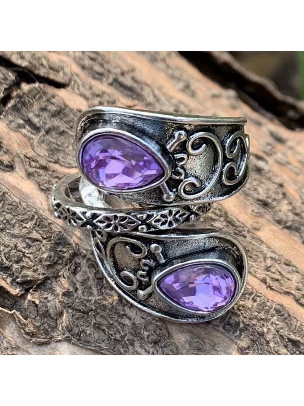 Boho and Bling Faux Amethyst Spoon Ring (light purple) #859